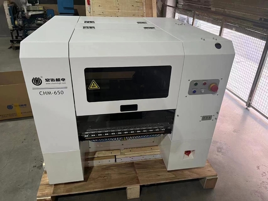자동 PCB 레일 고 정밀 0201 데스크톱 SMT 픽 앤 플래시 머신 4 헤드 CHM-650